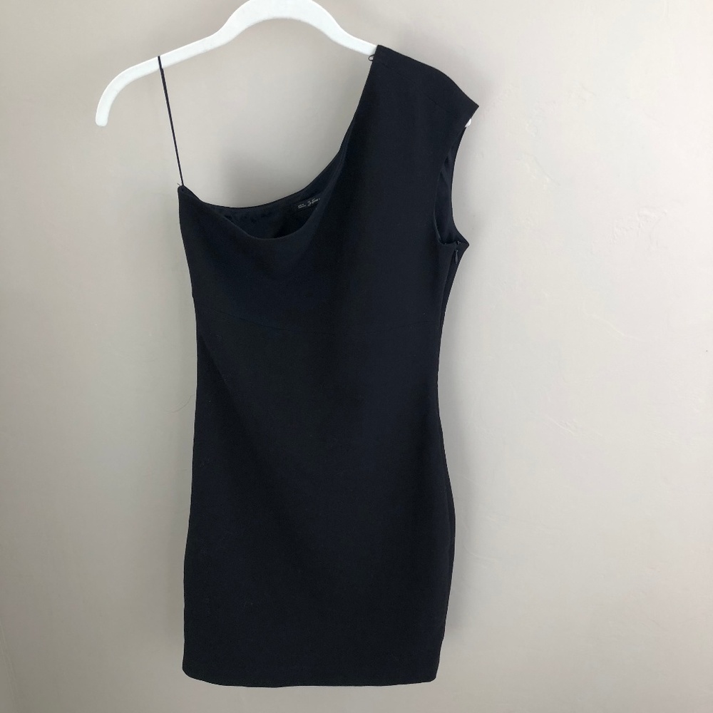 ZARA- ONE SHOULDER MINI DRESS
